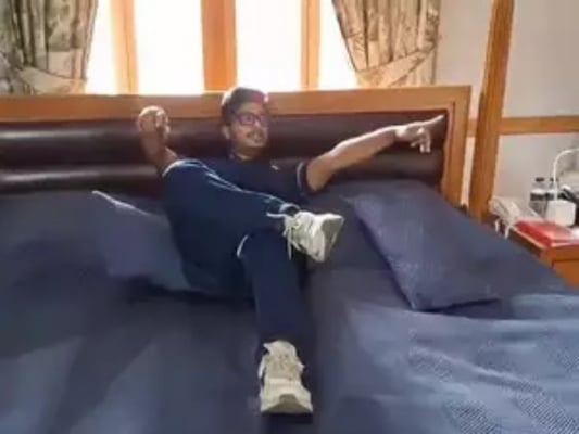 Selfies on the prime minister’s bed