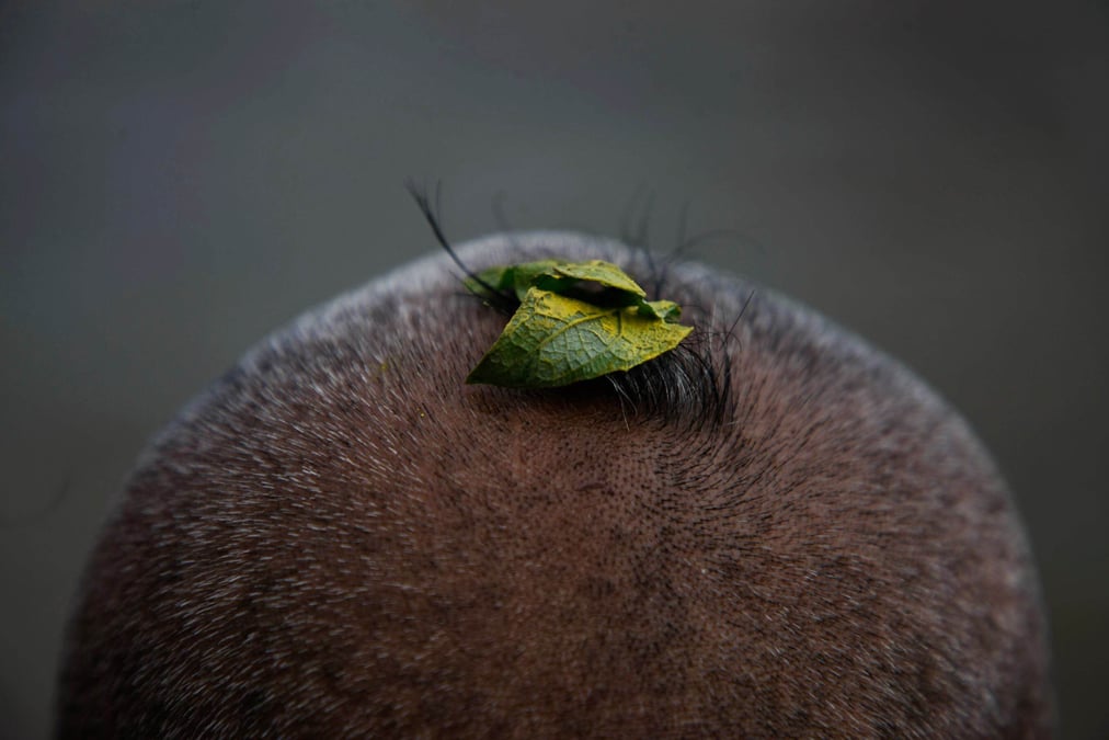 Buwaako mukh herne din