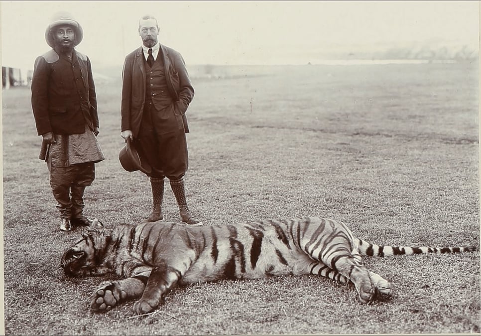 Prime Minister Chandra Shumsher with King George V during Nepal's 'tiger hunt diplomacy' to secure the 1923 treaty with Britain. Photo: MADAN PURASKAR PUSTAKALAYA ARCHIVES