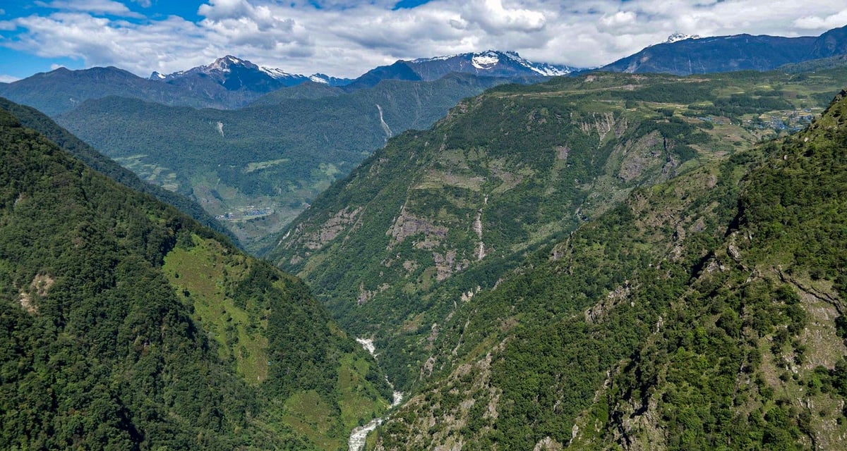 Photo: UPPER ARUN HYDRO ELECTRIC LIMITED