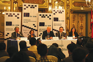 Happenings - Issue #392: EUROPE IS WATCHING