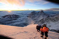 The bright side of Everest