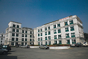 No Dasain for finance staffers