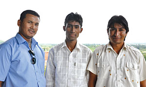 Three heroes, Nagarik
