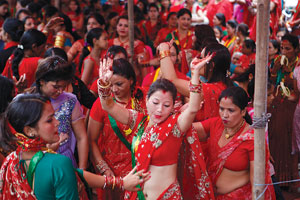 The politics of Tij, Nagarik