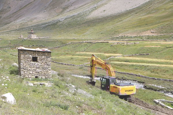 The Himalaya is not fragile