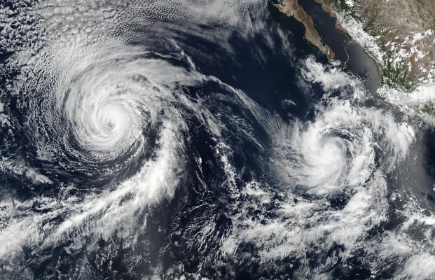 Turbulent Currents, Merging Storms