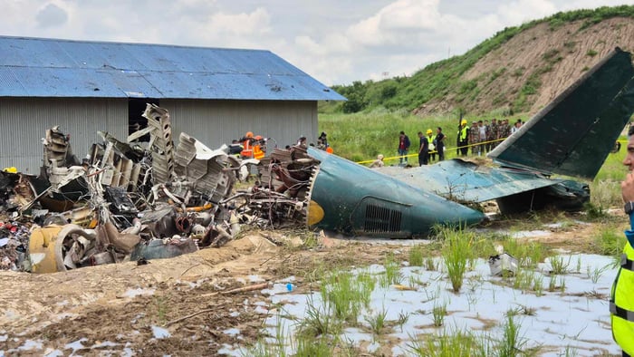 18 dead in Nepal aircraft crash