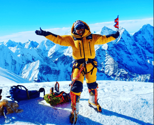 Everest summiteers find new life in the US