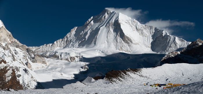 Deadly autumn in Himalayan climbing