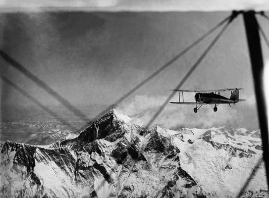 Biplanes and balloons over Mt Everest