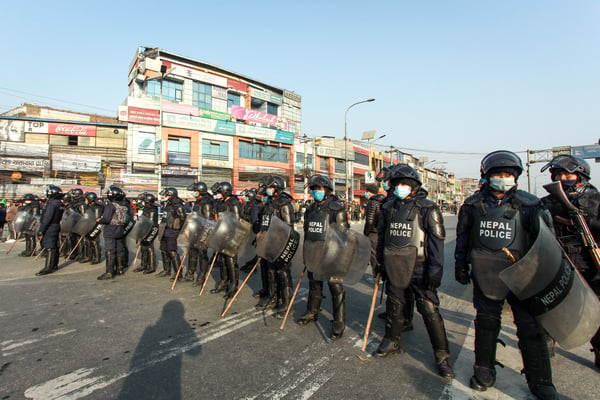 Oli vs Dahal one-upmanship