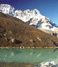 Everest fully booked