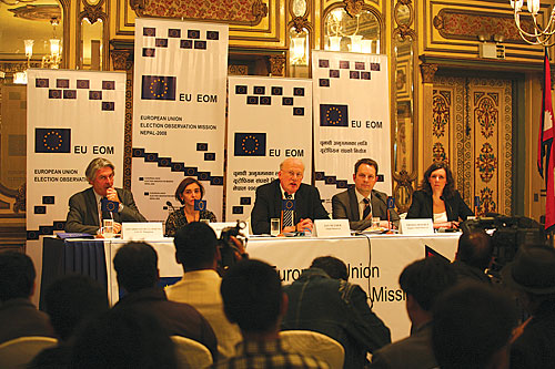 Happenings - Issue #392: EUROPE IS WATCHING