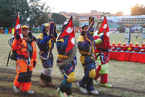 MARCHING RESCUERS: The high-altitude police rescue team march past at a program held at the National Police Academy, Maharajganj, on the occasion of 55th Police Day last Monday.