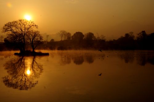 REFLECTIONS: Sunrise at Taudaha