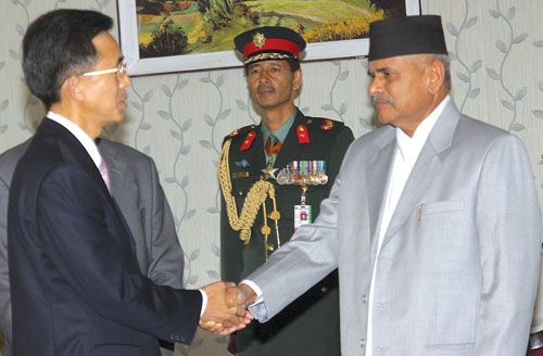 HUAN YING: The newly appointed Ambassador of China to Nepal Yang Houlan presented his creddeentials to President Ram Baran Yadav at Shital Niwas on Monday.