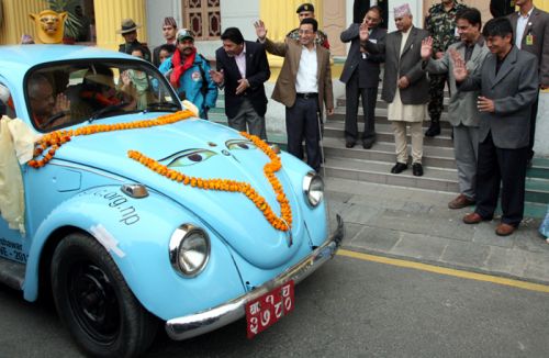 WHEEL POWER: President Ram Baran Yadav and well wishers bid farewell to Beetle Yatra that will cover over 1700 kms through Nepal, India and Pakistan to raise funds for spinal injury patients.