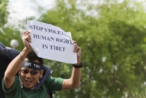 Tibetan protest at Chinese Visa Consulate, Hattisar. Around 50 Tibetans, most of them nuns, shouted Free Tibet and anti-Hu Jin Tao slogans before police rounded them up Tuesday afternoon.
