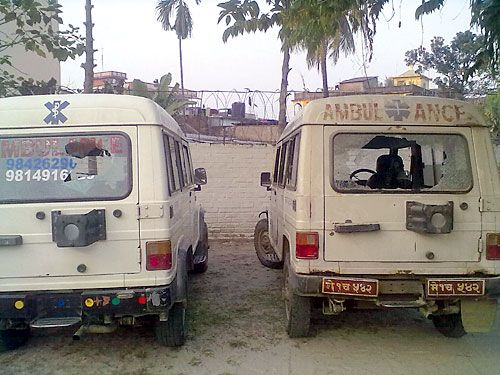 "NON VIOLENT" BANDA: Despite Nepali Congress leaders' pledge to make the nationwide shutdown on Monday "exemplary, non-violent and democratic", eight ambulances were attacked in Jhapa while carrying patients to hospitals for emergency treatment.
