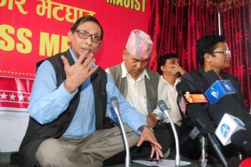BURNING ISSUE : CPN– Maoist's chairman Mohan Baidya at a press meet to protest against government's decision to hike prices on petroleum products and LPG cylinders at Buddhanagar on Wednesday. PIC