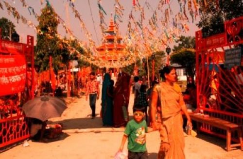 BUSY TEMPLE: Worshipers visit Kankalini Mai temple in Saptari district. Thousands of people visit the temple during Dasain and offer animal sacrifice to goddess Kali.