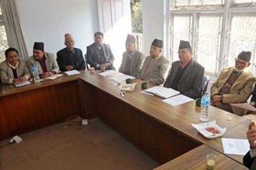 HOLD-ON: Leaders from 15 opposition parties, including Nepali Congress and CPN-UML, decide to postpone protests called for 30 November, in Balkhu on Sunday morning.