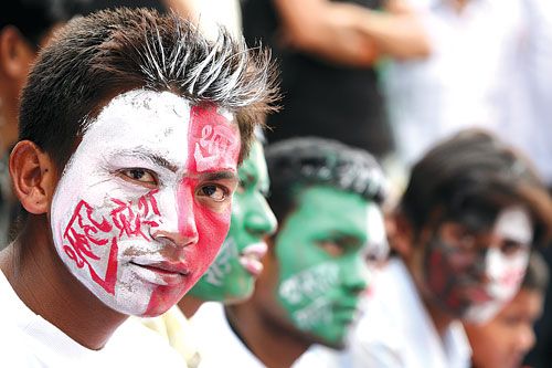 THARULAND: Tharu stage a sit-in outside the Constituent Assembly on Thursday demanding a separate province for the Tharu community and opposing the United Madhes of the Tarai parties.