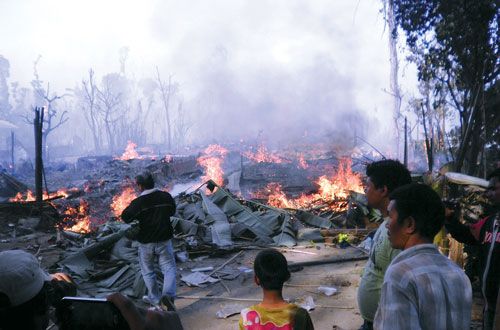 FIREFLY: A massive fire broke out at Bhutanese refugee camps in the eastern town of Beldangi, Damak which left hundreds homeless on Tuesday.