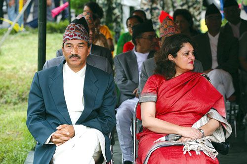 SIDE BY SIDE: First Daughter Sujata Koirala at the presidential swearing in on Wednesday with RP leader Kamal Thapa. Prime Minister Koirala handed in his resignation to President Yadav after the ceremony. Thapa met Pushpa Kamal Dahal on Thursday to convince him to lead the new government.