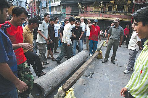 OBSTACLE COURSE: Even after the government signed the 10-point agreement on Sunday night, demonstrations continued in some areas as pockets of protesters remained dissatisfied.