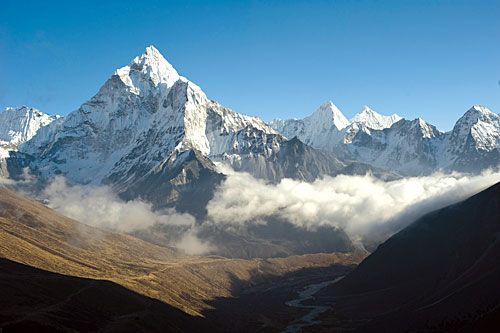 HIGH AND DRY: Ama Dablam towers above the Imja Valley in Khumbu last week as rainless pre-monsoon weeks offered spectacular views.