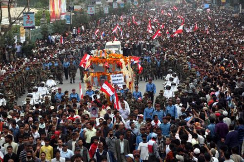 THE LAST AUDIENCE: People thronged the streets of Kathmandu to attend the funeral procession of late Prime Minister Girija Prasad Koirala.