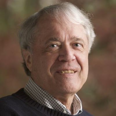 Johan Reinhard gets Hillary Medal