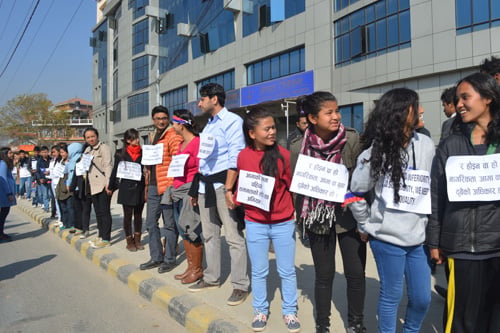 Campaigners carry out a protest from Maitighar to Baneshwor to press the Constituent Assembly to include a provision to acquire citizenship through mothers on Wednesday.