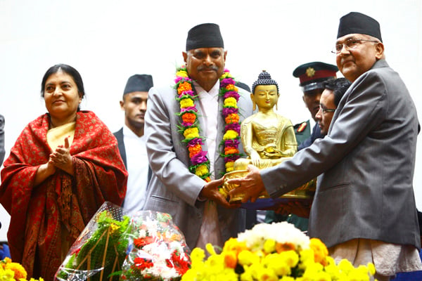 Prime Minister KP Oli bids farewell to ex-President Ram Baran Yadav in presence of President Bidya Bhandari in Shital Niwas on Thursday. Yadav shifted to a private house in Lalitpur on Thursday itself.