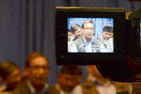 LET'S TALK: CPN-M Chairman Mohan Baidya announces his party has formed a team to hold talks with the government, at a press conference on Monday.