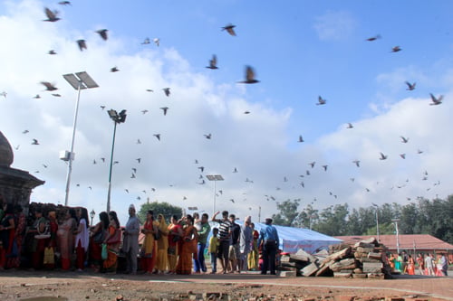 Men and women alike queue up to worship at Pasupatinath temple on the first Monday of Shrawan.