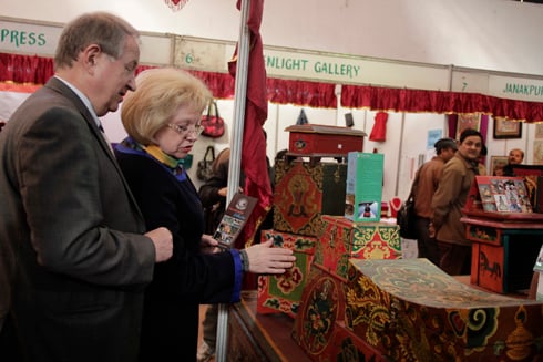 FINE STUFF: Russian ambassador to Nepal, Sergey Vasilievich Velichkin (left), inspects an artwork at the Handicrafts Trade Fair in Bhrikuti Mandap on Wednesday.