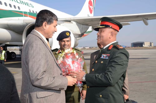 Lieutenant General Rajendra Bikram Shah welcomes the Bangladeshi Army Chief General Iqbal Karim Bhuiyan, who is on a four-day official visit to Nepal, on Sunday.