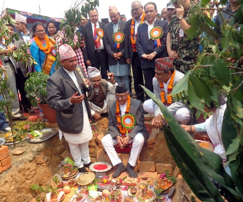 Prime Minister KP Oli lays the foundation stone of Pokhara International Airport on Wednesday.