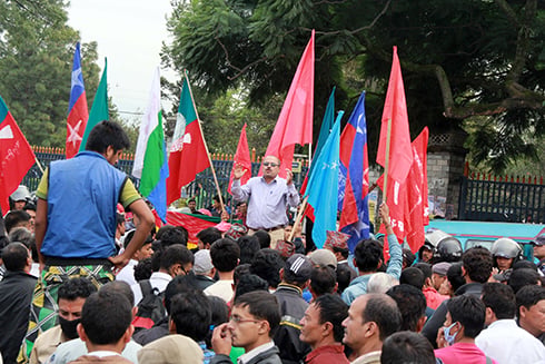 SAY NO TO POLLS: CPN-M cadre stage a protest against 19 November's CA elections, at Ratnapark on Thursday.