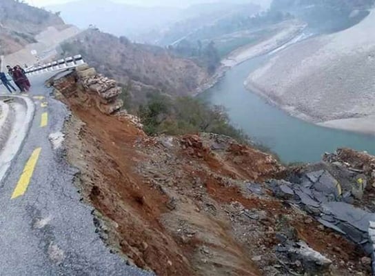A 100-metre section of the BP highway that connects Kathmandu to the eastern Tarai has collapsed into the Sunkoshi river, leaving thousands of passengers stranded on either side of the breach.