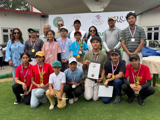 Junior golf tourney